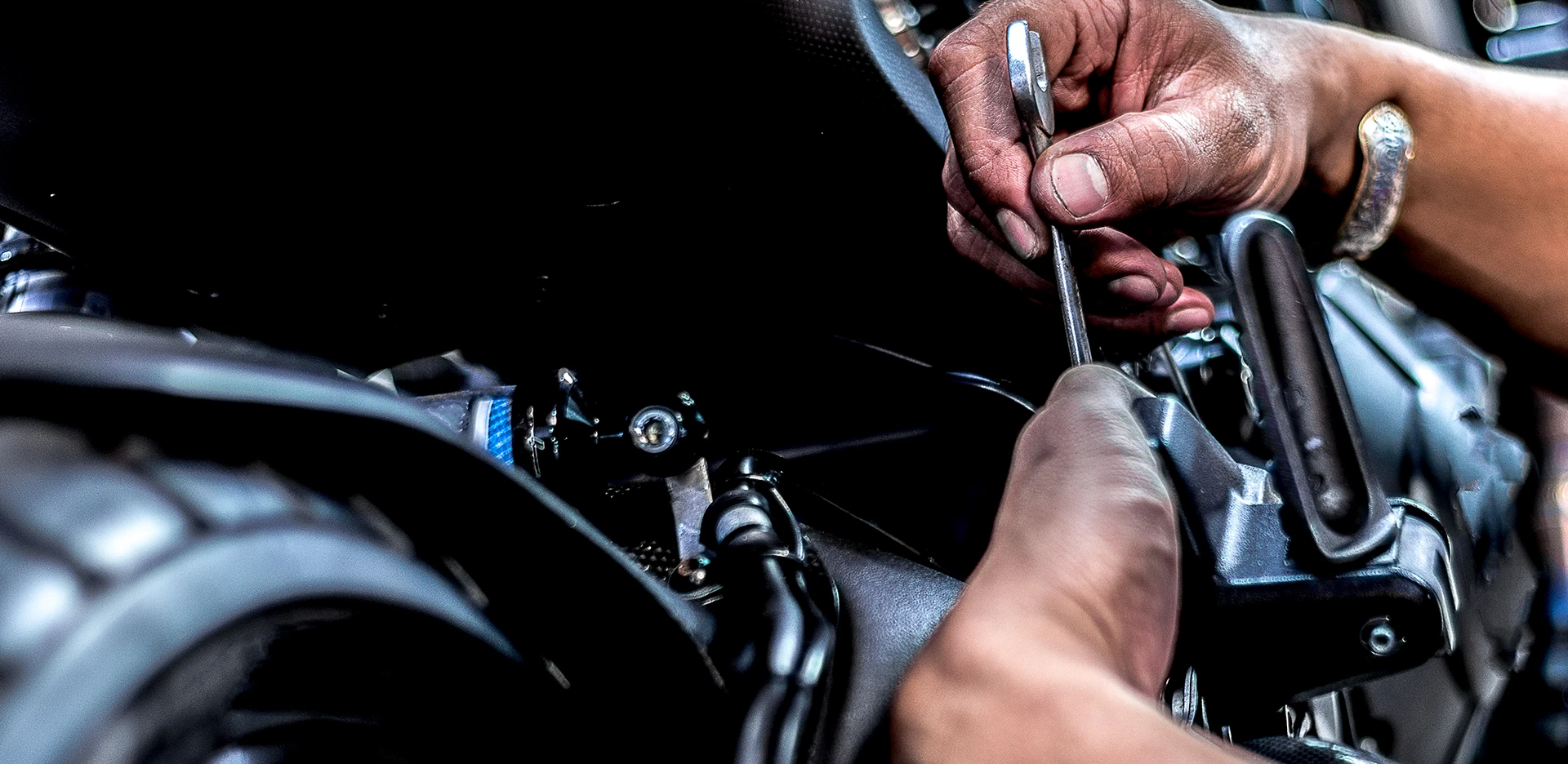 Manutenzione e rigenerazione auto e moto